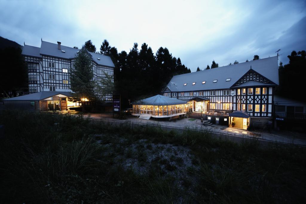 Hakuba Sun Valley Hotel Eksteriør billede